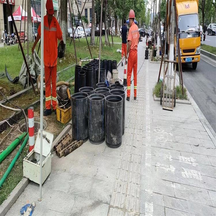 曲麻莱管道短管置换修复