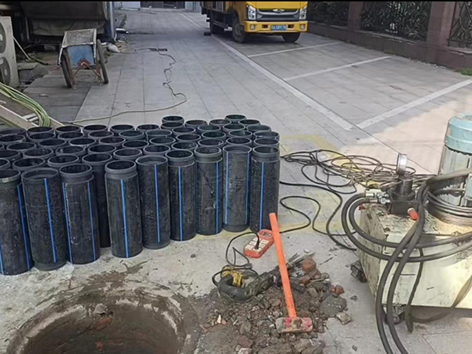 曲麻莱PE置换管厂家 DN315置换管 非开挖管短管置换